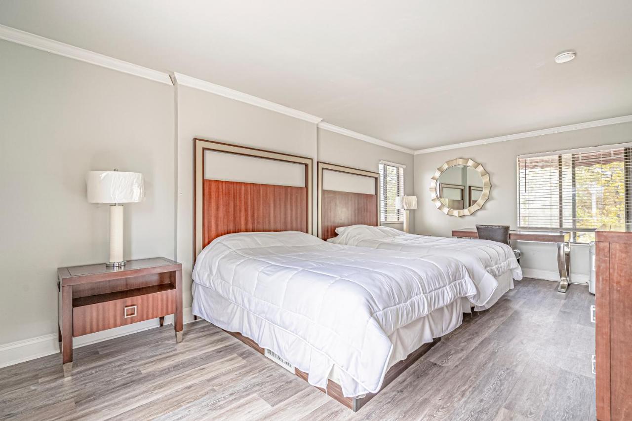 Serendipity Bed & Breakfast Myrtle Beach Bagian luar foto